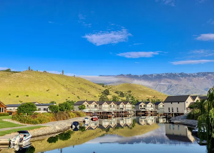 Lake Resort By Marsden
